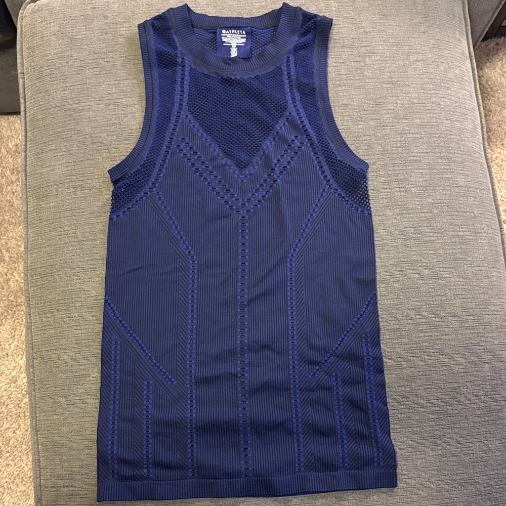 Athleta Irridescent purple Navy Sleeveless tank top.  Size XS